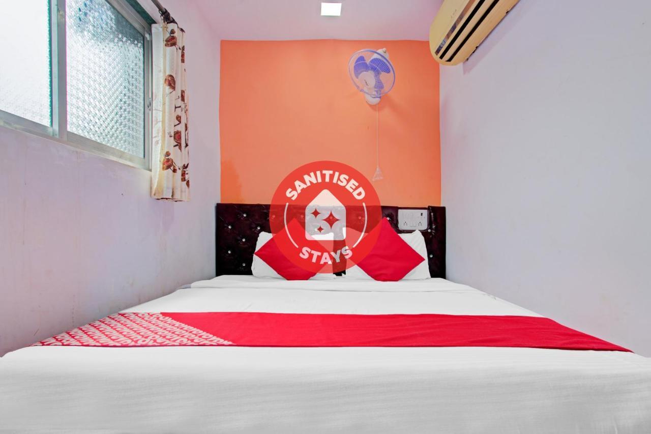 Oyo 81092 Hotel Simla House - Mumbai, Mumbai